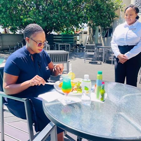 Aquarian Tide Hotel Gaborone Esterno foto
