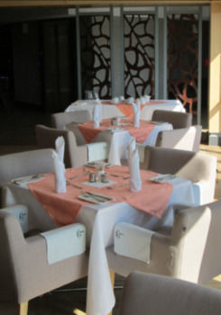 Aquarian Tide Hotel Gaborone Esterno foto